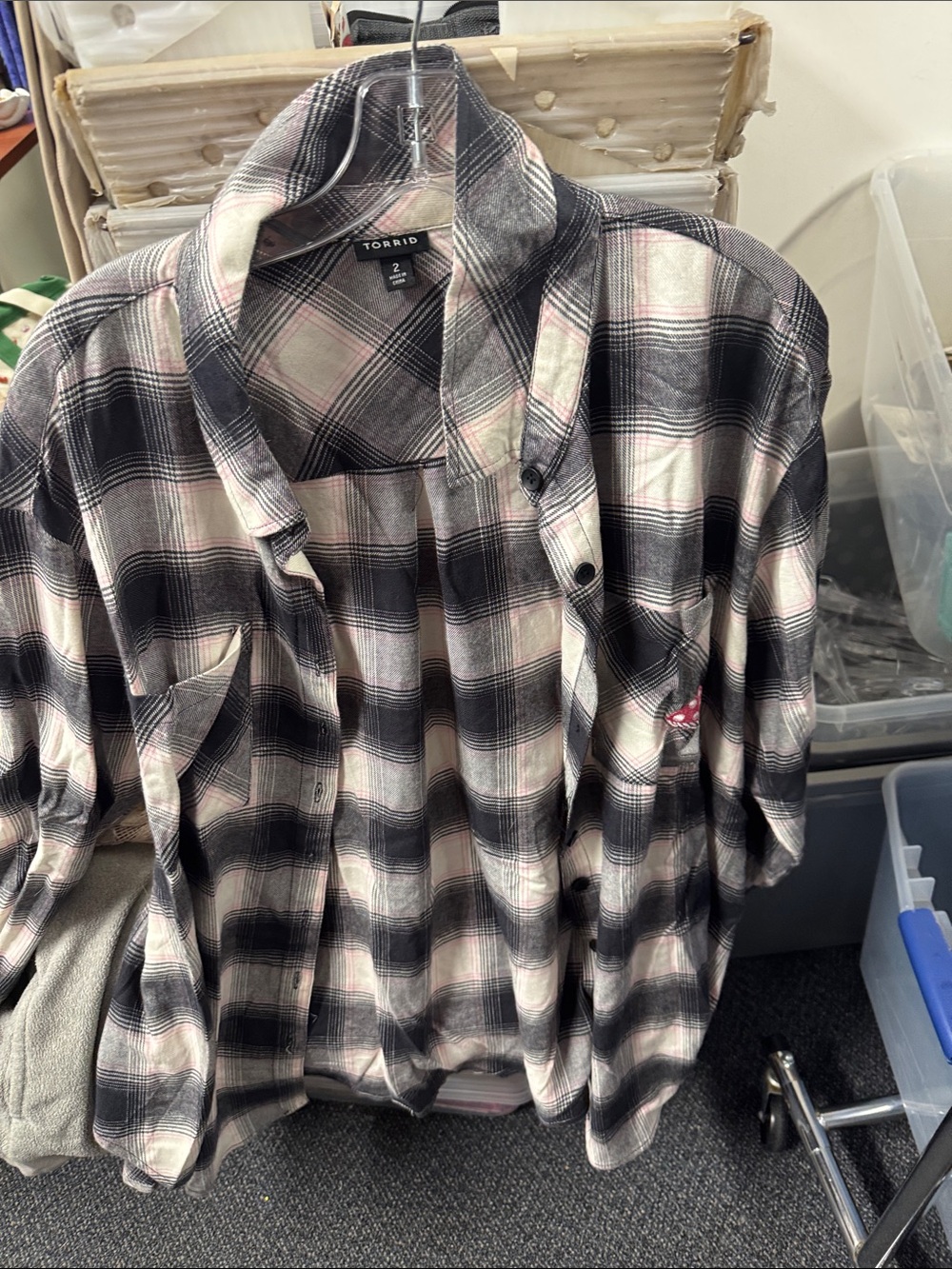 Torrid mushroom button down 2 // 082753